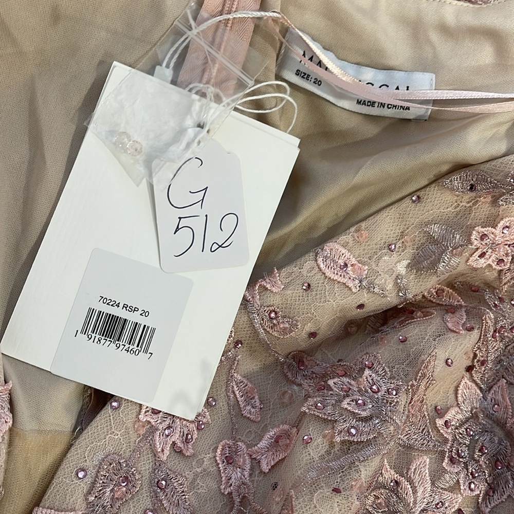 Mac Duggal Long Sleeve Lace Dress in Blush Pink - Picture 5 of 16